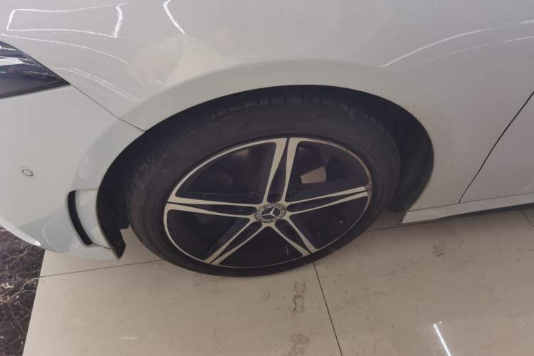 Used Mercedes-Benz A-Class 2020 Restyled A 220 L 4MATIC Sports Sedan Left Front Wheel Hub