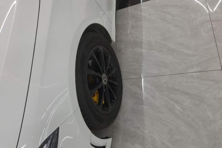 Used Mercedes-Benz A-Class 2020 Restyled A 200 L Sport Sedan Fashion Version Left Front Wheel Hub