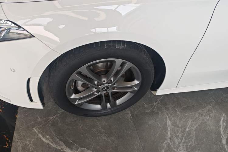 Used Mercedes-Benz A-Class 2020 Second Facelift A 180 L Sport Sedan Left Front Wheel Hub