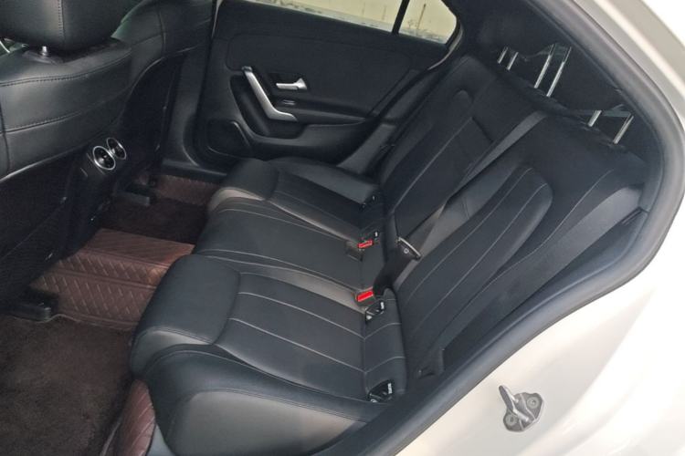Used Mercedes-Benz A-Class 2020 Restyled A 200 L Sport Sedan Fashion Version Left Rear Seat