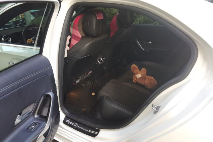 Used Mercedes-Benz A-Class 2020 Restyled A 200 L Sport Sedan Fashion Version Left Rear Seat