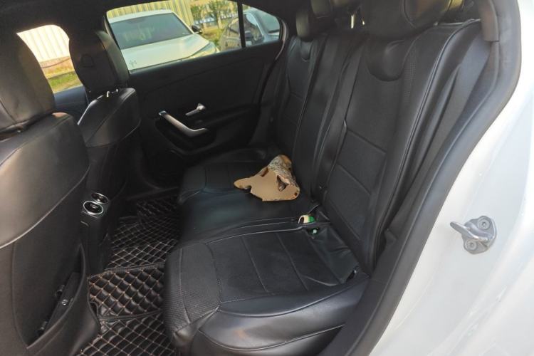 Used Mercedes-Benz A-Class 2020 Restyled A 200 L Sport Sedan Fashion Version Left Rear Seat