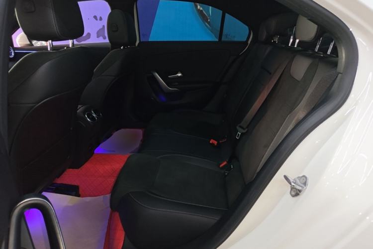 Used Mercedes-Benz A-Class 2020 Restyled A 200 L Sport Sedan Fashion Version Left Rear Seat