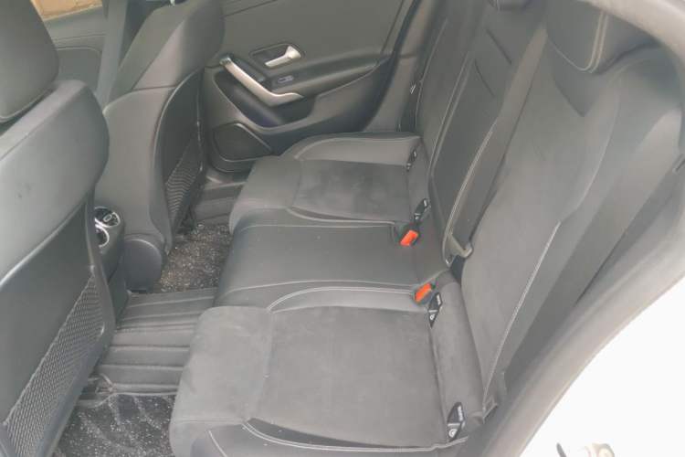 Used Mercedes-Benz A-Class 2020 Restyled A 200 L Sport Sedan Fashion Version Left Rear Seat