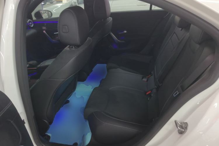 Used Mercedes-Benz A-Class 2020 Restyled A 200 L Sport Sedan Fashion Version Left Rear Seat