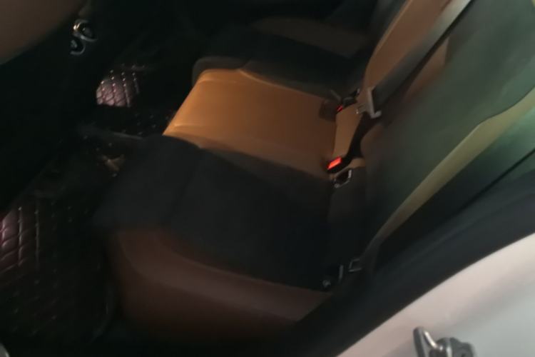 Used Mercedes-Benz A-Class 2020 Restyled A 200 L Sport Sedan Fashion Version Left Rear Seat
