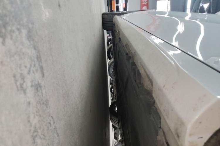 Used Mercedes-Benz A-Class 2020 Restyled A 200 L Sport Sedan Fashion Version Left Side Sill