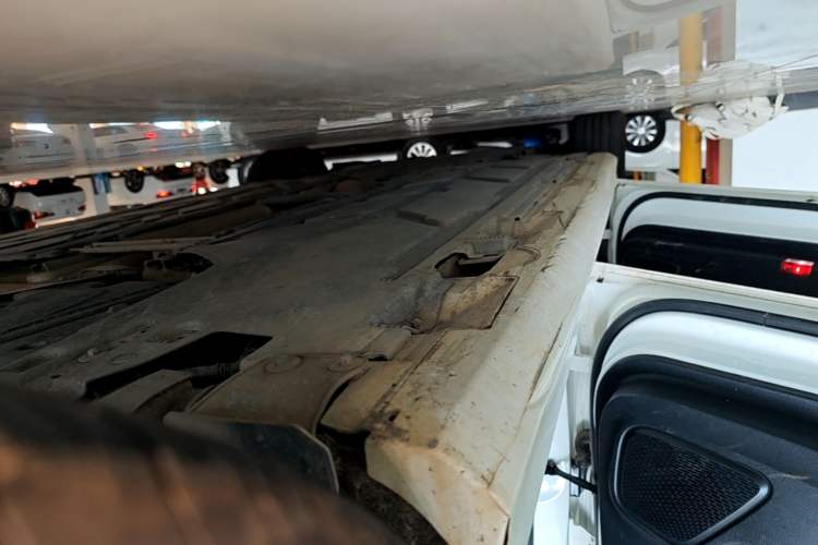 Used Mercedes-Benz A-Class 2020 Restyled A 200 L Sport Sedan Fashion Version Left Side Sill