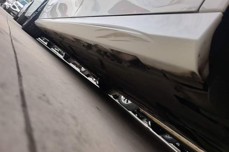 Used Mercedes-Benz A-Class 2020 A 180 L Sport Sedan Left Side Sill
