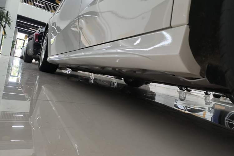 Used Mercedes-Benz A-Class 2020 A 200 L Sport Sedan Left Side Sill