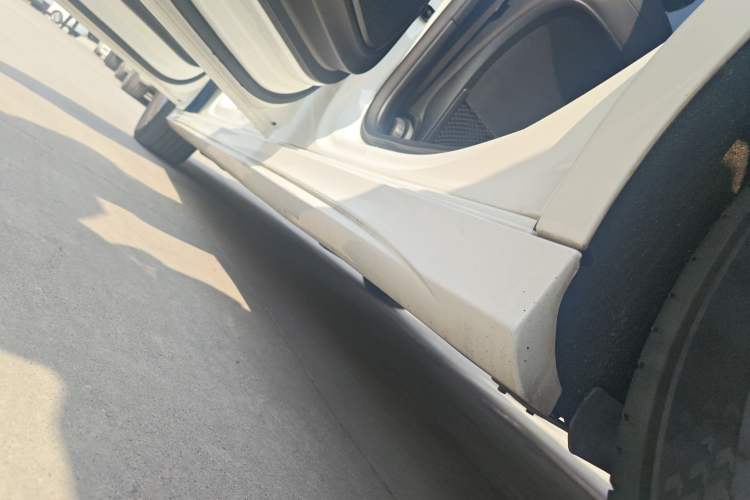 Used Mercedes-Benz A-Class 2020 Second Facelift A 180 L Sport Sedan Left Side Sill