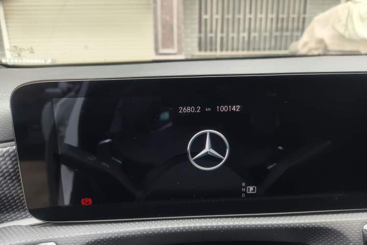 Used Mercedes-Benz A-Class 2020 Restyled A 200 L Sport Sedan Fashion Version Odometer Close Up