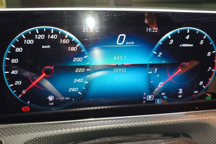 Used Mercedes-Benz A-Class 2020 Restyled A 200 L Sport Sedan Fashion Version Odometer Close Up