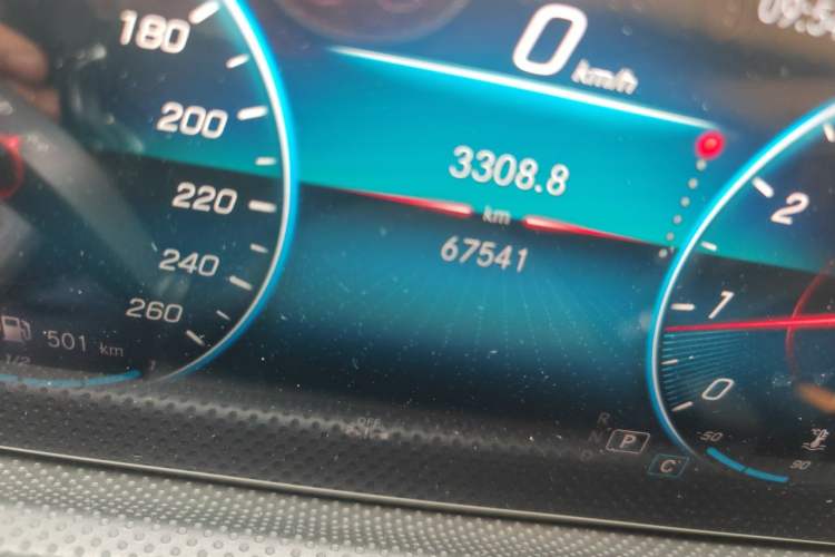 Used Mercedes-Benz A-Class 2020 Restyled A 200 L Sport Sedan Fashion Version Odometer Close Up