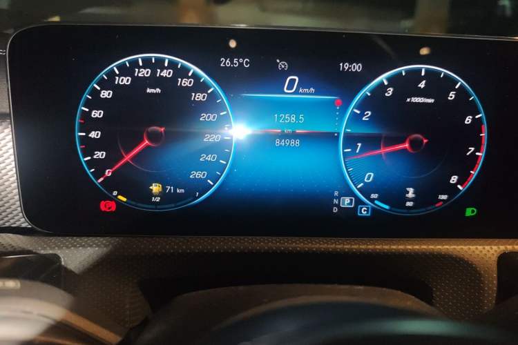Used Mercedes-Benz A-Class 2020 Facelift A 180 L Sport Sedan Special Configuration Odometer Close Up