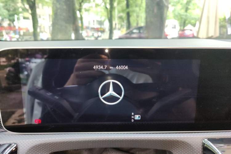 Used Mercedes-Benz A-Class 2020 Facelift A 180 L Sport Sedan Special Configuration Odometer Close Up