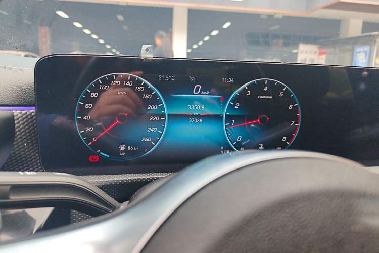 Used Mercedes-Benz A-Class 2020 Restyled A 200 L Sport Sedan Fashion Version Odometer Close Up