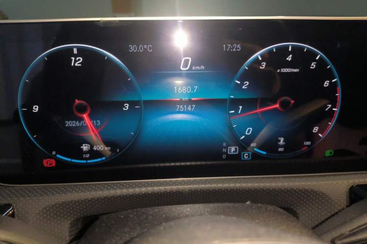 Used Mercedes-Benz A-Class 2020 A 180 Odometer Close Up