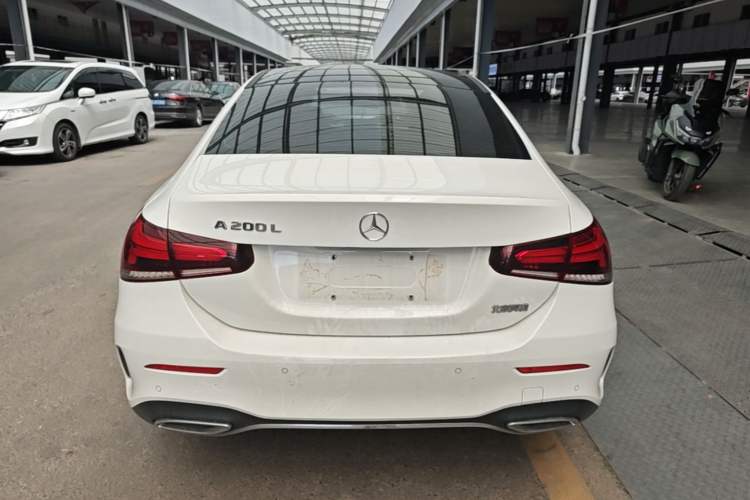 Used Mercedes-Benz A-Class 2020 Restyled A 200 L Sport Sedan Fashion Version Rear