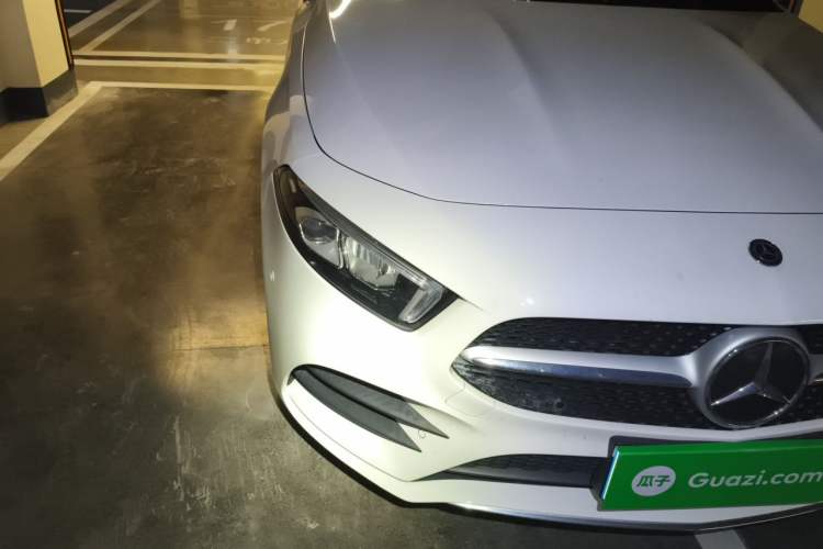 Used Mercedes-Benz A-Class 2020 Restyled A 200 L Sport Sedan Fashion Version Right Front Headlight
