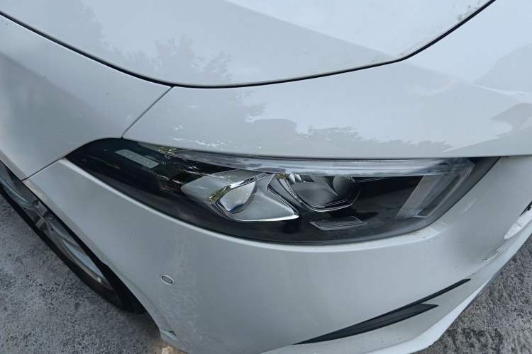 Used Mercedes-Benz A-Class 2020 Restyled A 200 L Sport Sedan Fashion Version Right Front Headlight