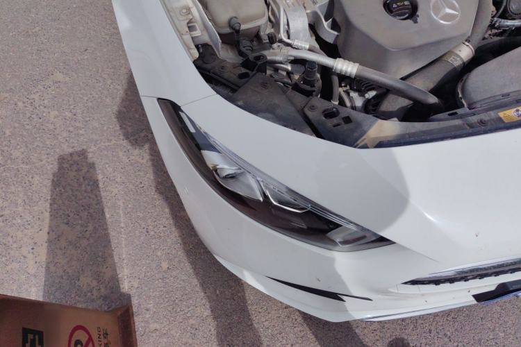 Used Mercedes-Benz A-Class 2020 Restyled A 200 L Sport Sedan Fashion Version Right Front Headlight