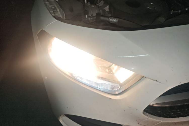 Used Mercedes-Benz A-Class 2020 Facelift A 180 L Sport Sedan Special Configuration Right Front Headlight
