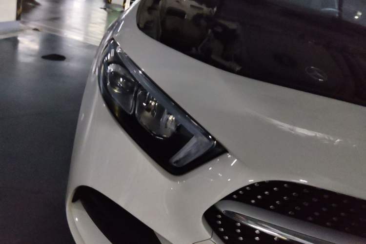 Used Mercedes-Benz A-Class 2020 Restyled A 200 L Sport Sedan Fashion Version Right Front Headlight