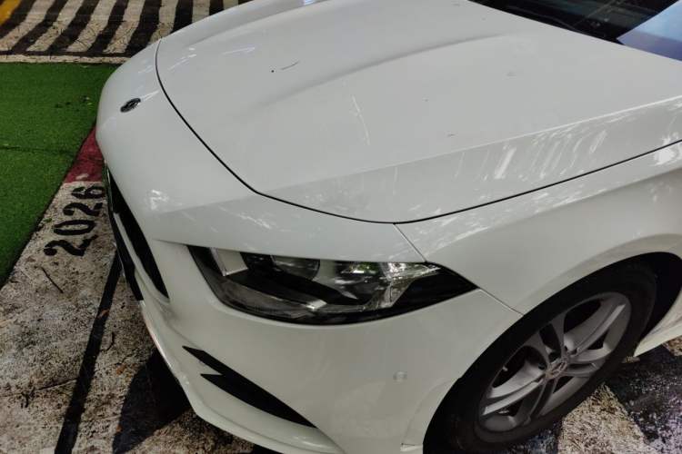 Used Mercedes-Benz A-Class 2020 Facelift A 180 L Sport Sedan Special Configuration Right Front Headlight