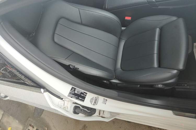 Used Mercedes-Benz A-Class 2020 Restyled A 200 L Sport Sedan Dynamic Version Right Front Seat