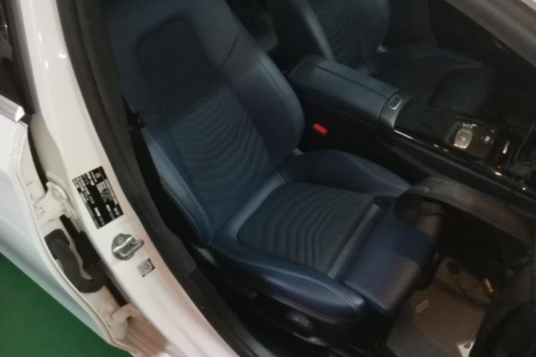 Used Mercedes-Benz A-Class 2020 Revised A 180 L Right Front Seat