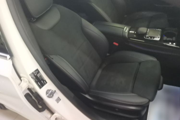 Used Mercedes-Benz A-Class 2020 A 200 L Sport Sedan Right Front Seat