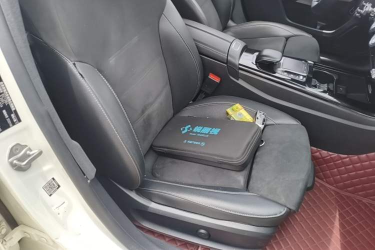 Used Mercedes-Benz A-Class 2020 Restyled A 200 L Sport Sedan Fashion Version Right Front Seat