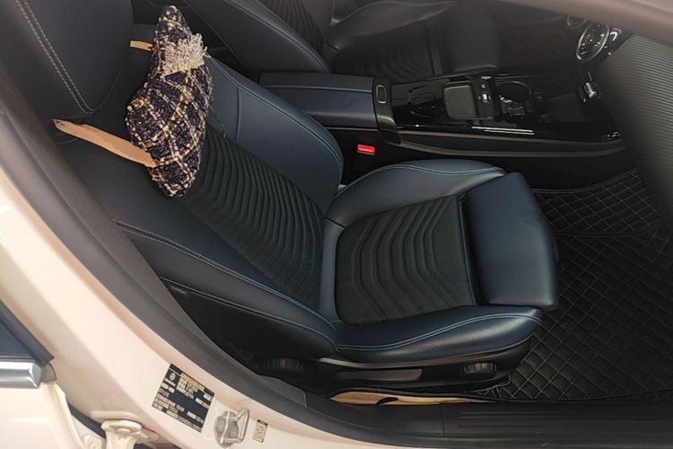 Used Mercedes-Benz A-Class 2020 Revised A 180 L Right Front Seat