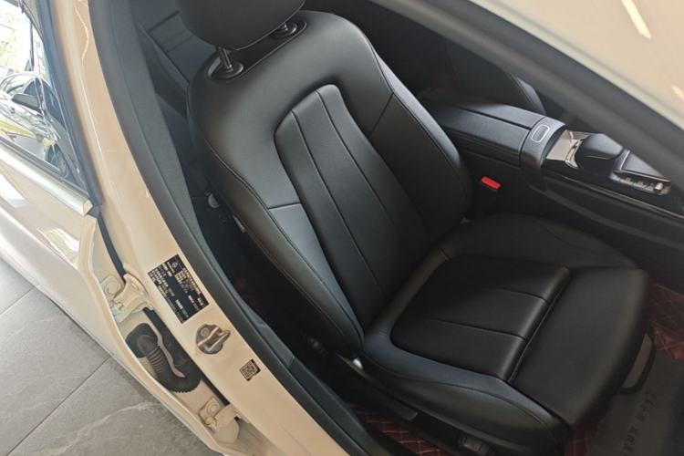 Used Mercedes-Benz A-Class 2020 Second Facelift A 180 L Sport Sedan Right Front Seat