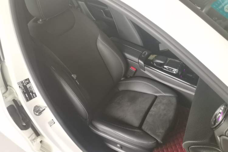 Used Mercedes-Benz A-Class 2020 A 200 L Sport Sedan Right Front Seat