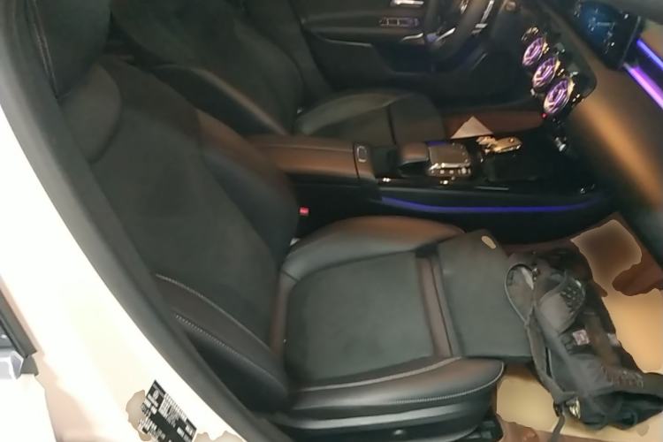 Used Mercedes-Benz A-Class 2020 Restyled A 200 L Sport Sedan Fashion Version Right Front Seat