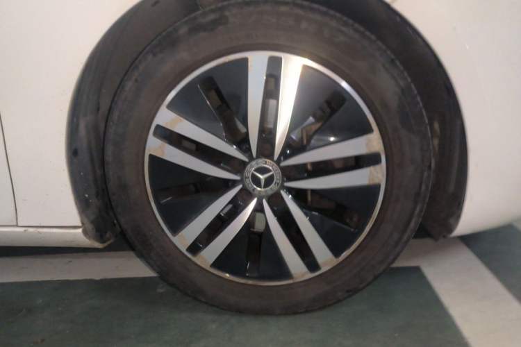 Used Mercedes-Benz A-Class 2020 A 180 Right Front Wheel Hub