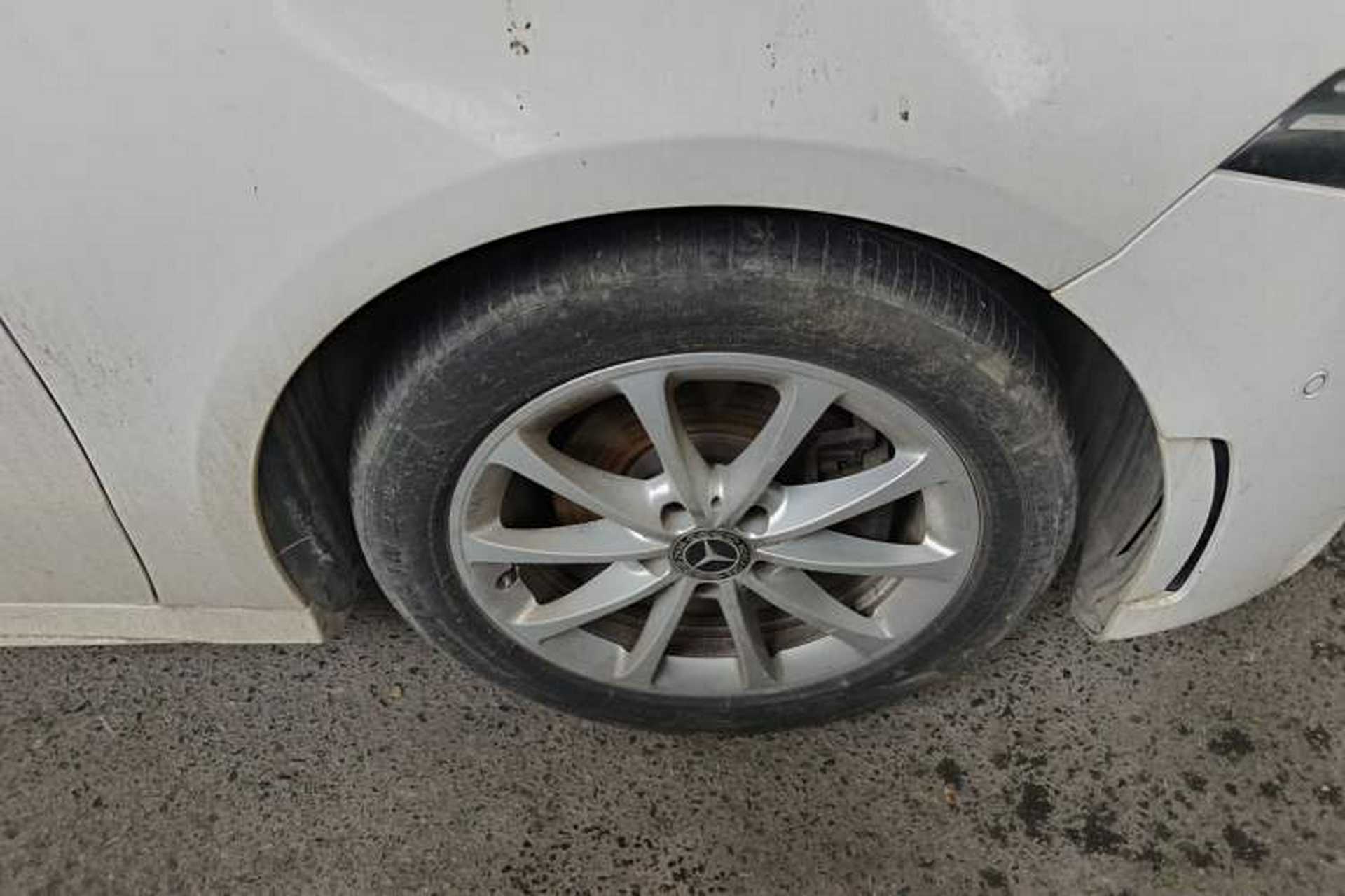 Used Mercedes-Benz A-Class 2020 A 200 L Sport Sedan Right Front Wheel Hub