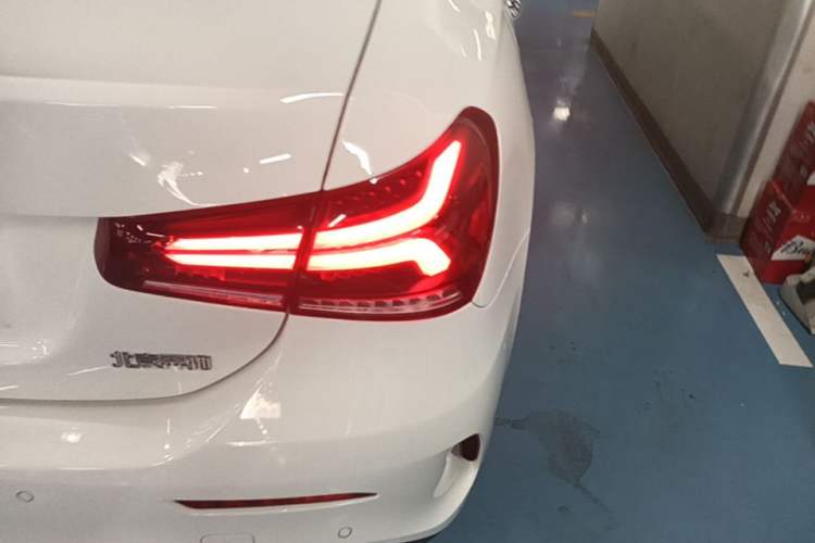Used Mercedes-Benz A-Class 2020 Restyled A 200 L Sport Sedan Fashion Version Right Rear Taillight