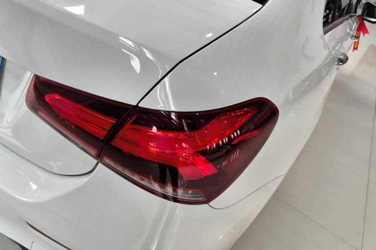 Used Mercedes-Benz A-Class 2020 Restyled A 200 L Sport Sedan Fashion Version Right Rear Taillight