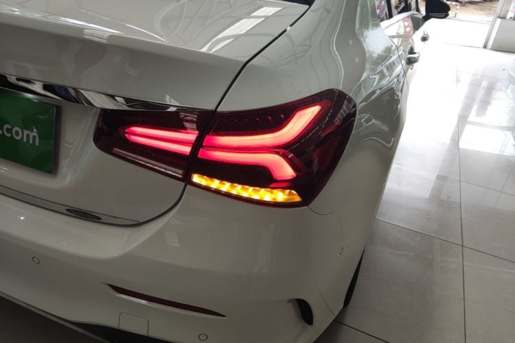 Used Mercedes-Benz A-Class 2020 Restyled A 200 L Sport Sedan Fashion Version Right Rear Taillight