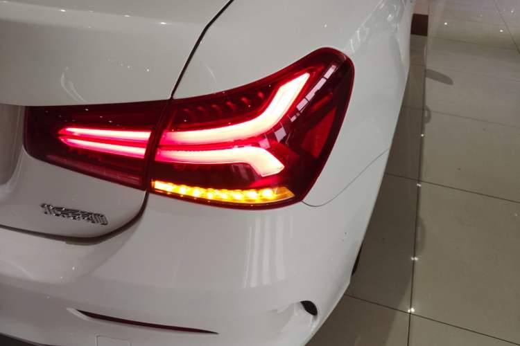 Used Mercedes-Benz A-Class 2020 Restyled A 200 L Sport Sedan Fashion Version Right Rear Taillight