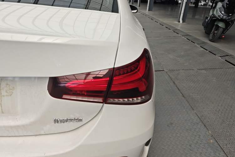 Used Mercedes-Benz A-Class 2020 Restyled A 200 L Sport Sedan Fashion Version Right Rear Taillight