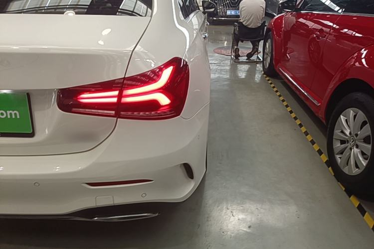 Used Mercedes-Benz A-Class 2020 Restyled A 200 L Sport Sedan Fashion Version Right Rear Taillight