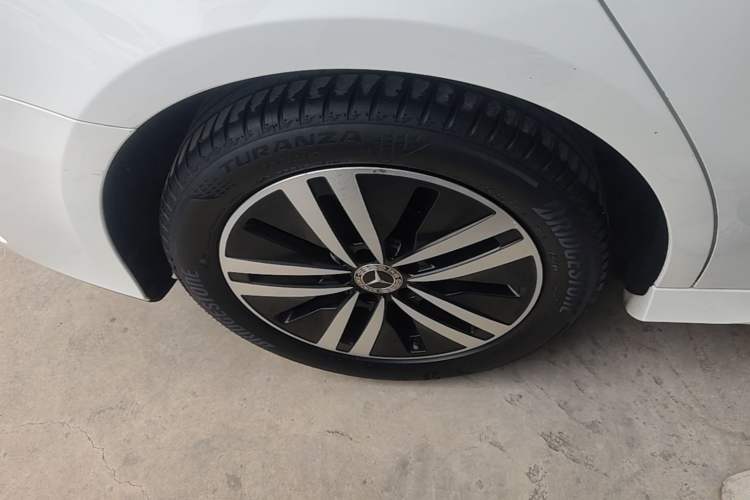Used Mercedes-Benz A-Class 2020 A 180 L Sport Sedan Right Rear Wheel Hub