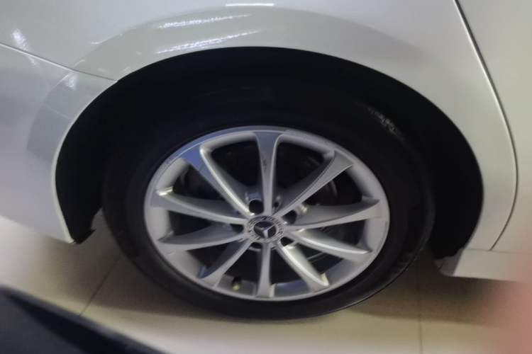 Used Mercedes-Benz A-Class 2020 A 200 L Sport Sedan Right Rear Wheel Hub