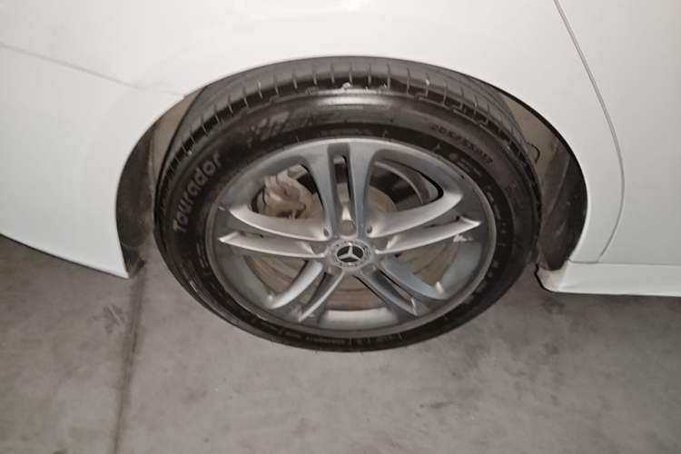 Used Mercedes-Benz A-Class 2020 Second Facelift A 180 L Sport Sedan Right Rear Wheel Hub