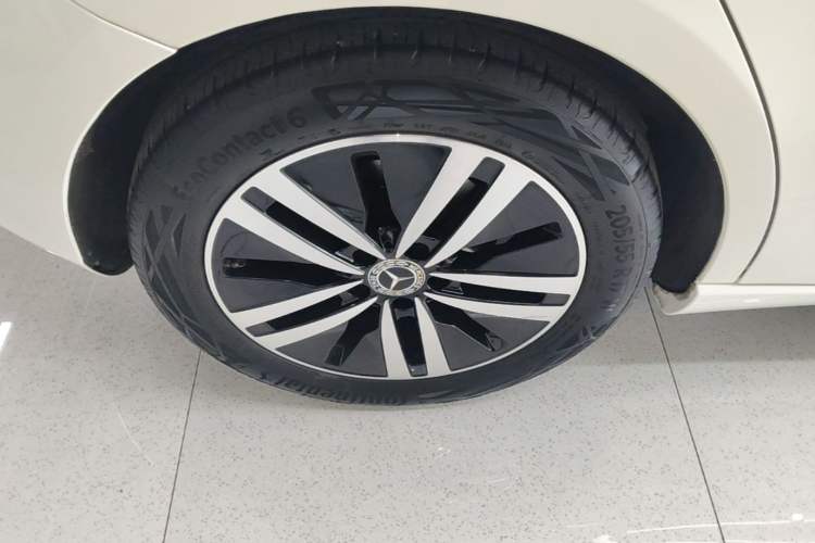 Used Mercedes-Benz A-Class 2020 A 180 Right Rear Wheel Hub