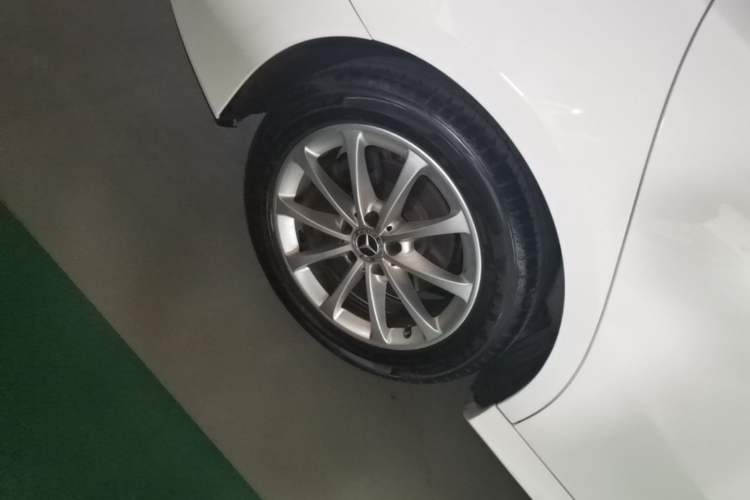 Used Mercedes-Benz A-Class 2020 A 200 L Sport Sedan Right Rear Wheel Hub